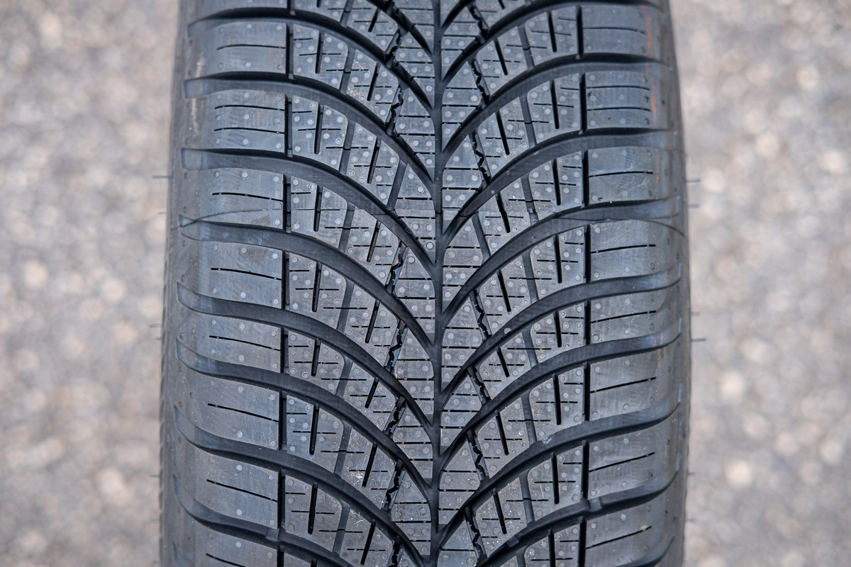 Goodyear Vectro 4Seasons Gen-3 SUV - przyczepność w każdym terenie przez cały rok