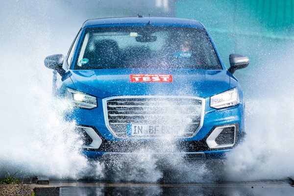 Test opon letnich w rozmiarze 215/55 R17 według ACE i GTÜ [2020]
